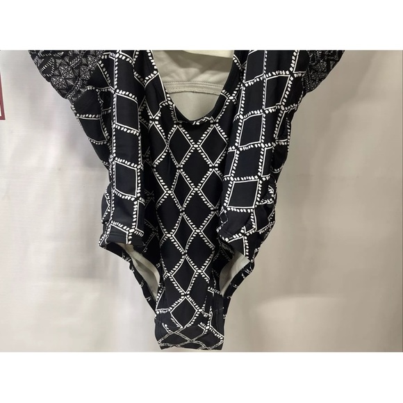 Merona One-piece Black Pattern bathing suit for women 36DD New - Picture 7 of 11